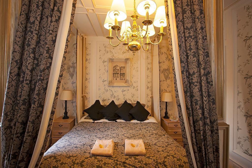 Victoria House B&B Crieff Room photo