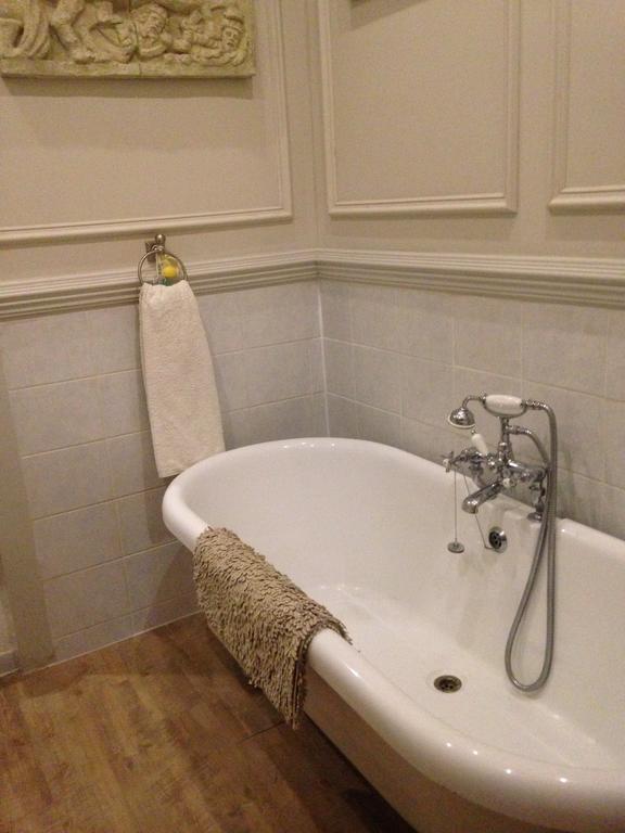 Victoria House B&B Crieff Room photo